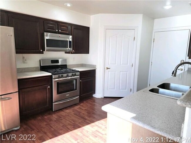 Building Photo - COMING SOON - Ready no later than Mid March