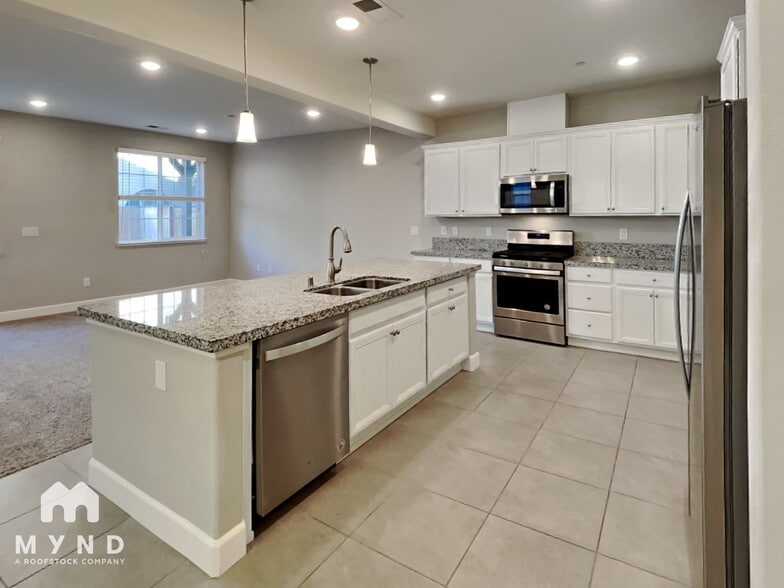 Building Photo - 1835 Sea Horse Rd