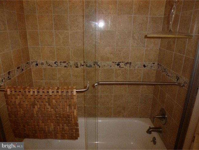 Building Photo - 7230 Battersby St