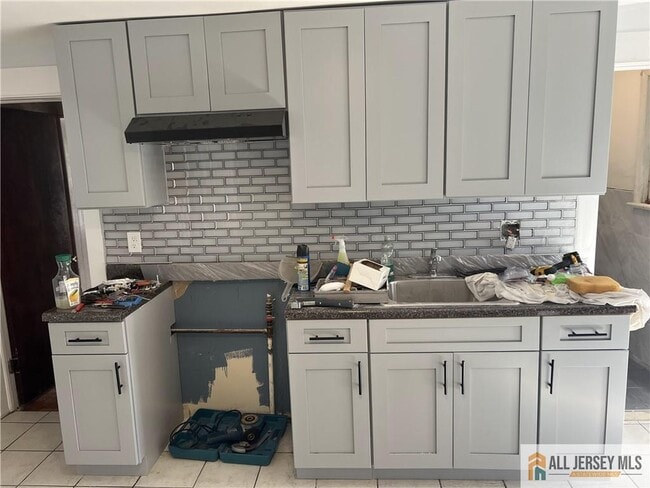 Primary Photo - 361 Prospect St