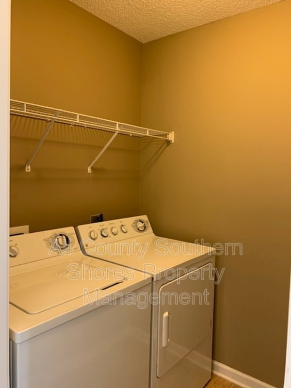 Building Photo - 970 Palisade Cir