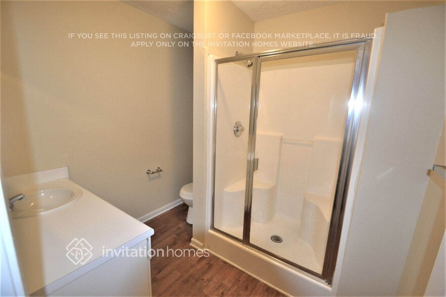 Building Photo - 21 Lynhaven Dr