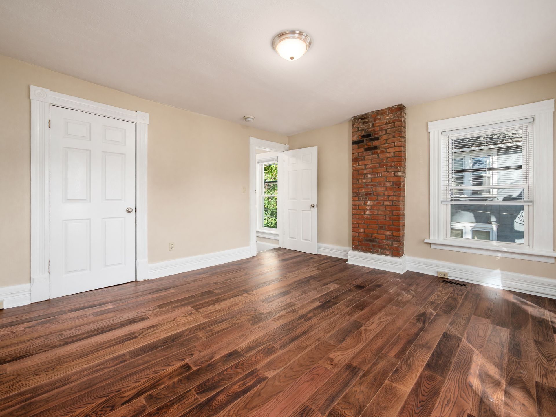 Building Photo - 1447 Hunter Ave