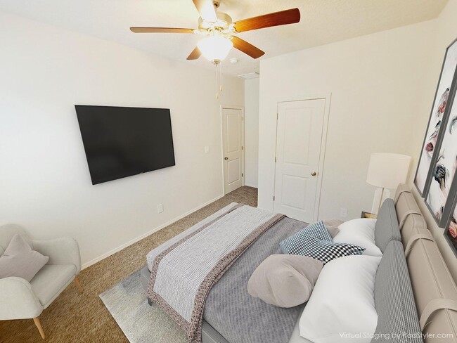 Building Photo - 4 bed 2 bath Energy Efficient Home! MOVE IN SPECIAL! 1/2 off 2nd months rent!