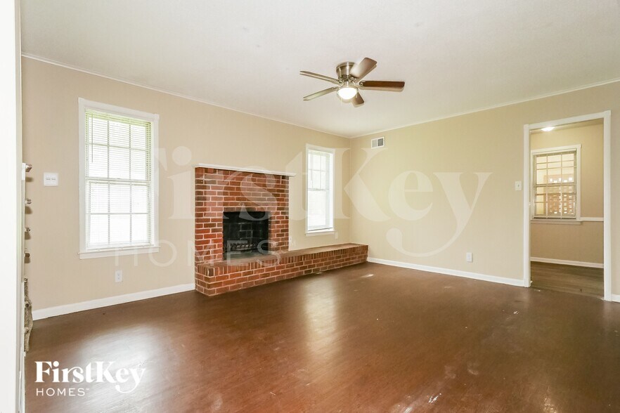 Building Photo - 4832 Rolling Meadows Dr