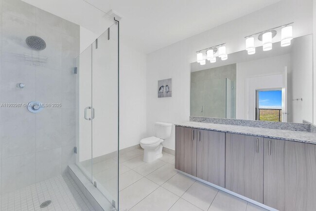 Building Photo - 5350 NW 84th Ave