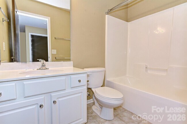 Building Photo - 10218 Blakeney Preserve Dr