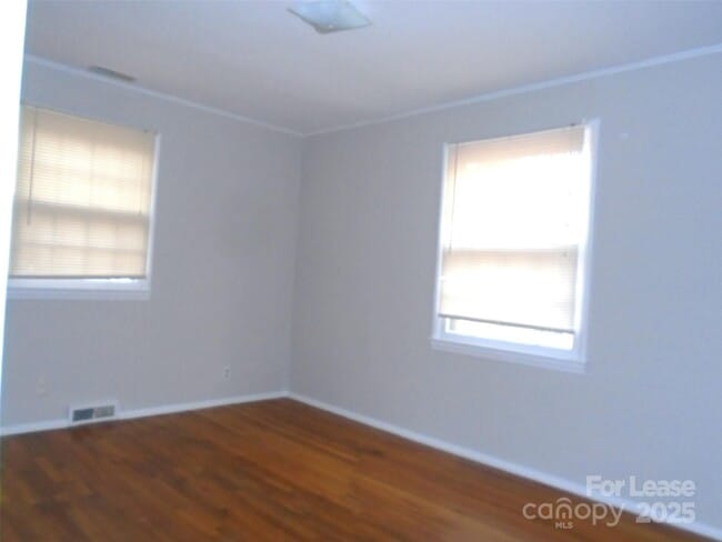 Building Photo - 5100 Baker Dr