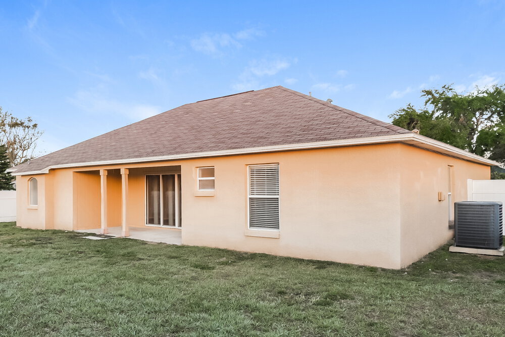 Building Photo - 1710 James Pointe Dr