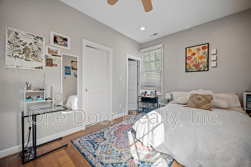 Building Photo - 805 Lafayette St