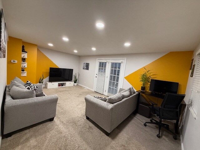 Living room - 7468 Graystone Ct