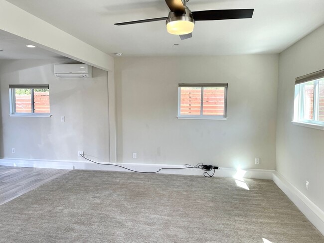 Building Photo - Efficient Studio In-Law unit located near downtown Forestville!