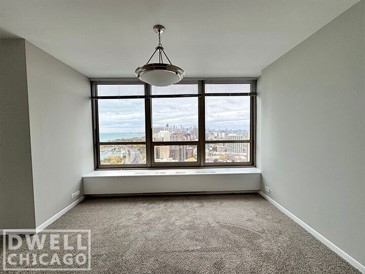 Building Photo - 3440 N Lake Shore Dr