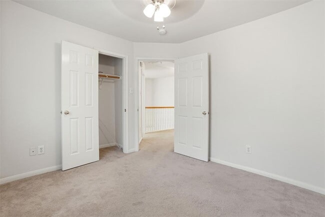 Building Photo - 1617 Gaylord Dr