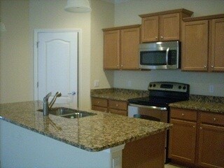 Building Photo - Stoneybrook 4BR/3BA Single Family Home in ...