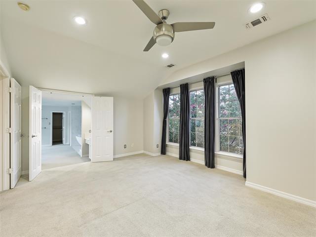 Building Photo - 2141 Ironside Dr