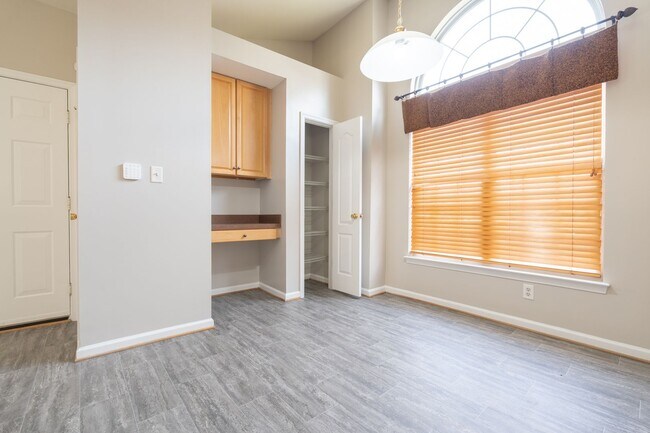 Building Photo - 4022 Holston Ct