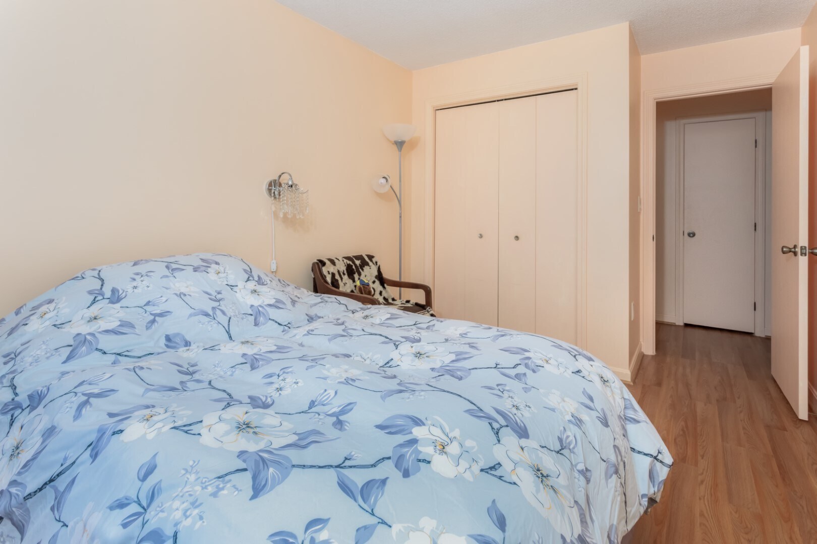 Bedroom # 1 - 50 S Common St