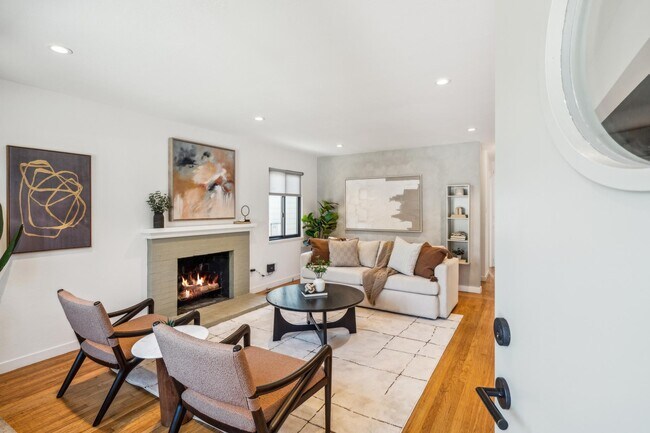 Primary Photo - 6212 Bernhard Ave