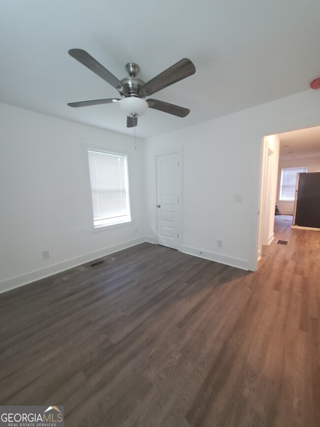 Building Photo - 1167 Mayland Cir SW