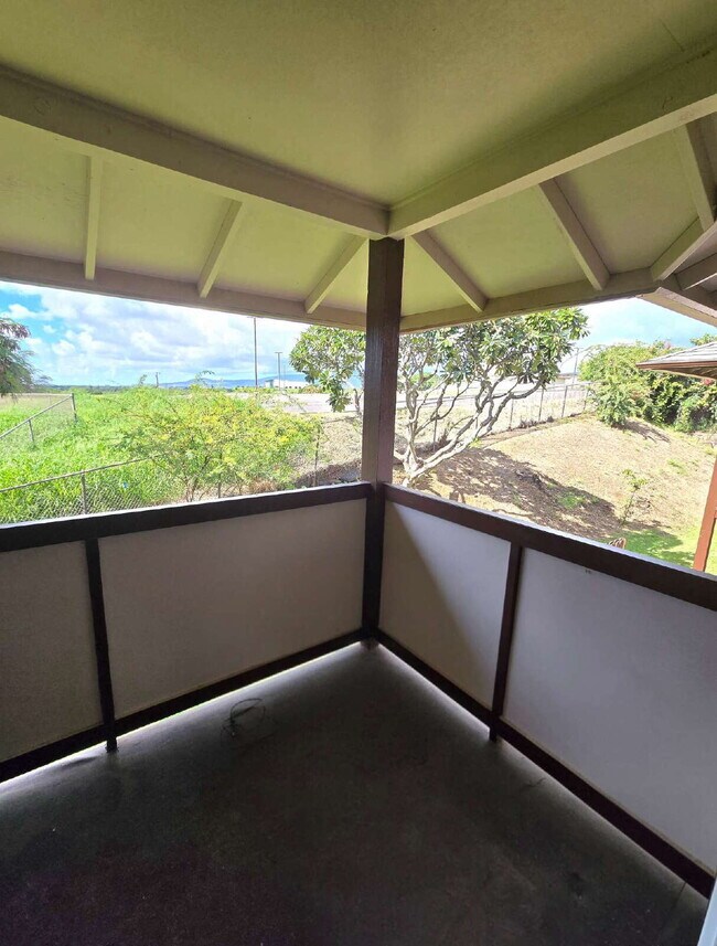 Building Photo - College Gardens Pearl City - 2br, 2ba, 1pkg