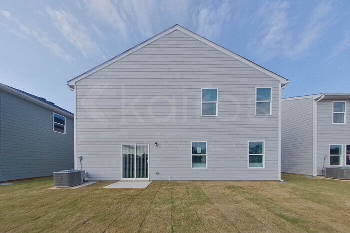 Building Photo - 106 Flat Rock Ml Trl