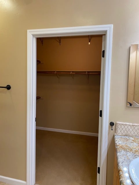 Master Closet - 1000 Orleans Ct