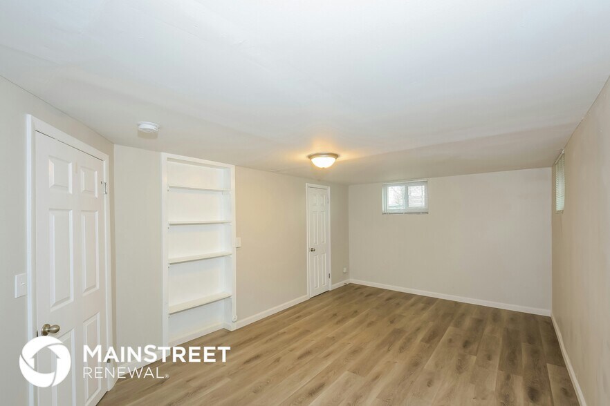 Building Photo - 1308 Havana St