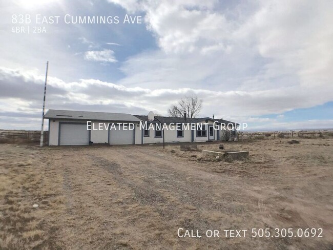 Building Photo - 4 bedroom home in Moriarty. Country Living...