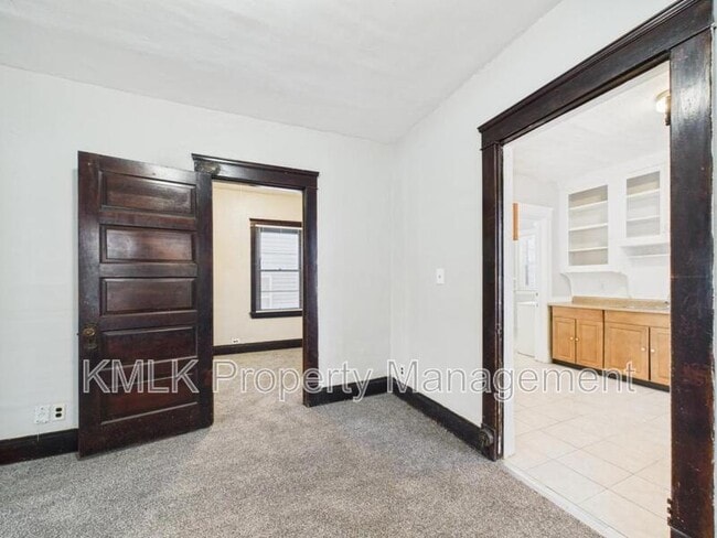 Building Photo - 2997 E 128th St