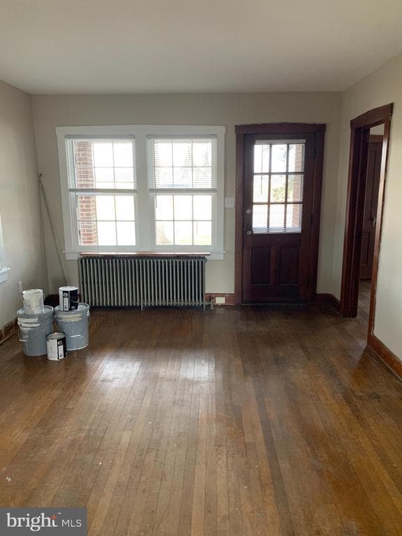 Building Photo - 764 Buchanan Trail E