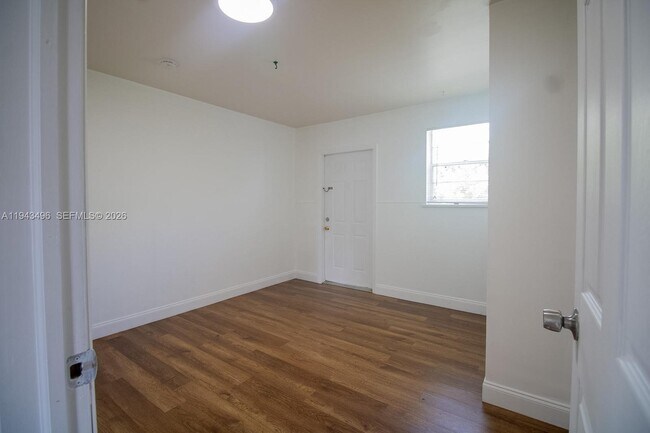 Building Photo - 8690 Sunset Dr