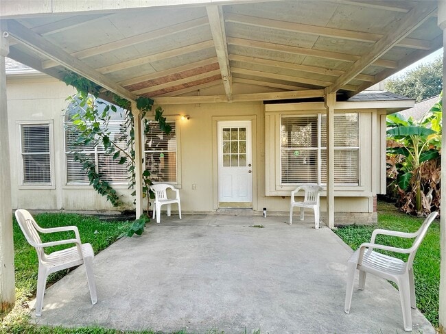 Building Photo - 12422 Glenleigh Dr