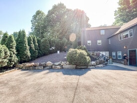 Building Photo - 4 Shawsheen Rd