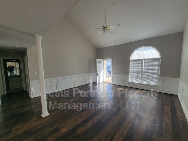 Building Photo - 117 Palmer Ct