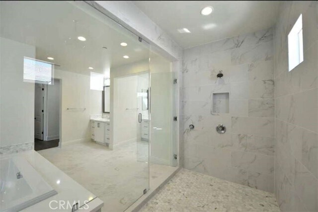 Building Photo - 101 Kennard