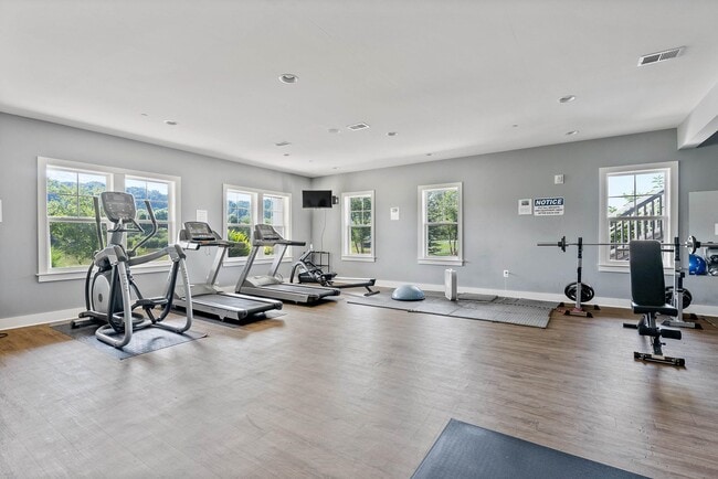 Building Photo - 3369 Preston Shore Dr