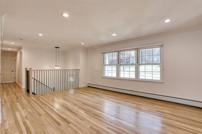 Building Photo - 21 Buena Vista Rd