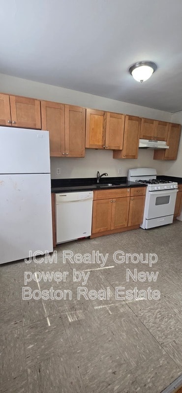 Building Photo - 11 Victory Rd