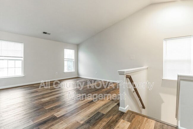 Building Photo - 9506 Whiteheart Dr