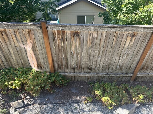 Building Photo - 7625 NE 201st Pl