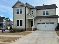 Building Photo - 11 Allgood St