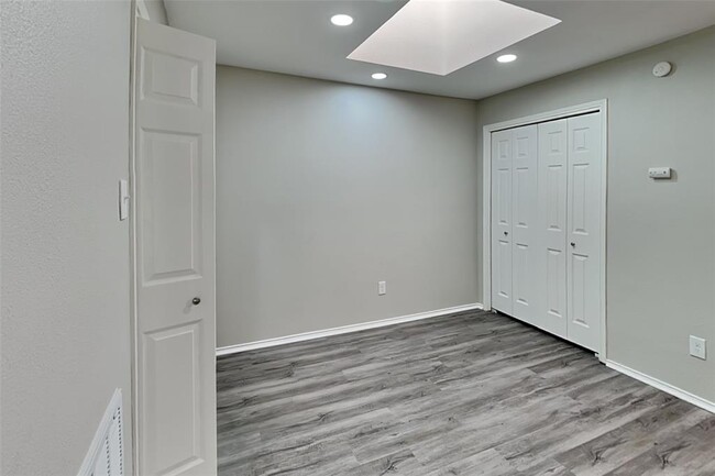 Building Photo - 3438 Havershire Dr