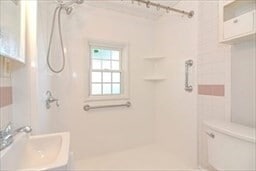 Building Photo - 96-98-98 Chubbuck St