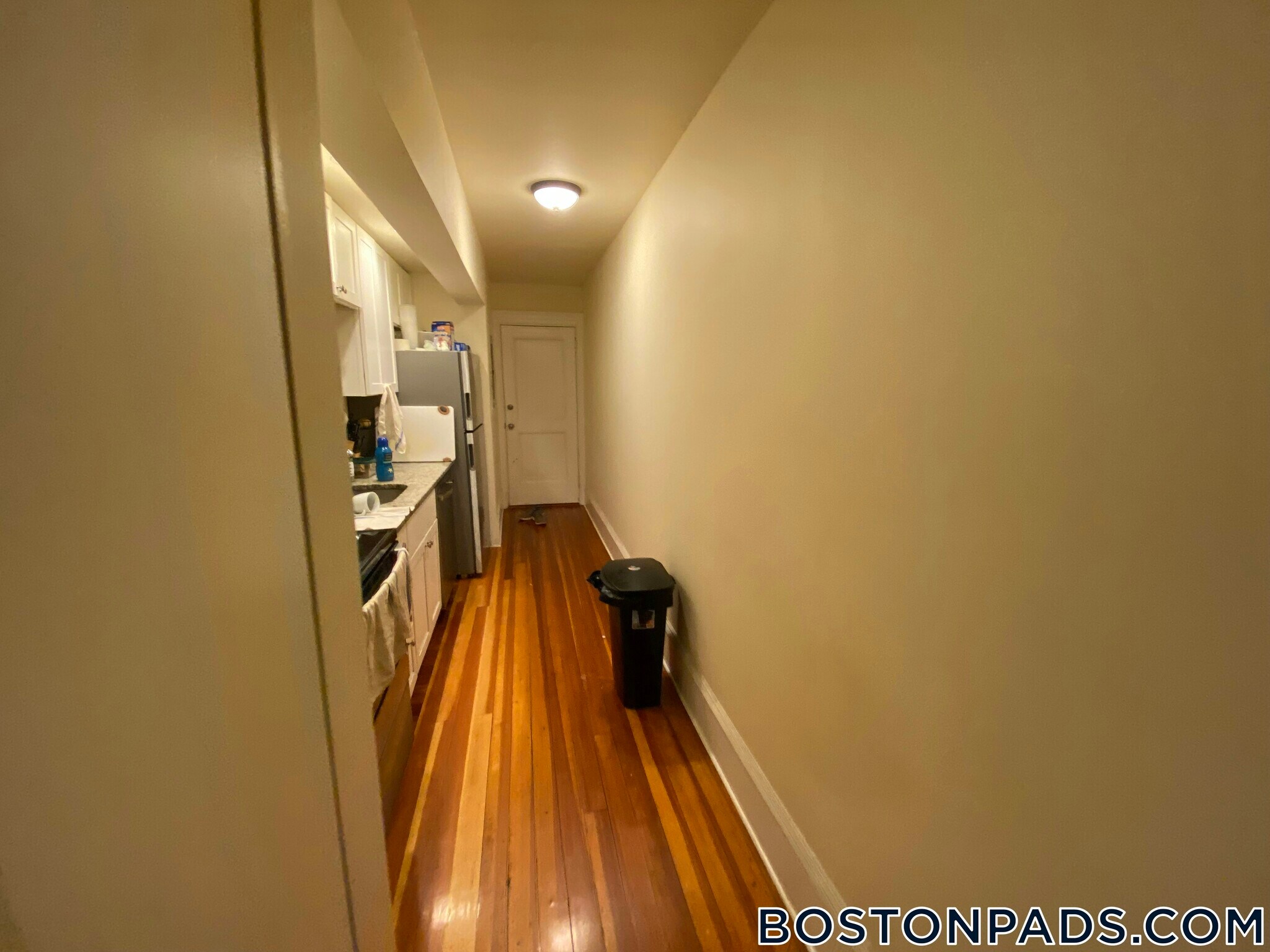 Building Photo - 1463 Beacon St