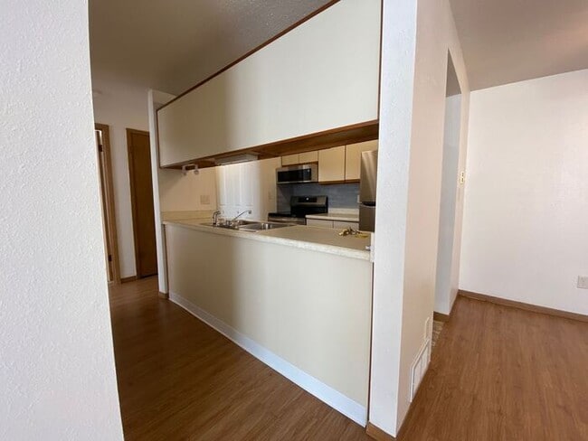 Building Photo - $1,095 | 2 Bedroom, 1 Bathroom Apartment | No Pets | Available for an August 1st, 2026 Move In!