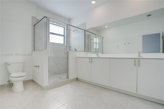 Building Photo - 23517 SW 129th Ave