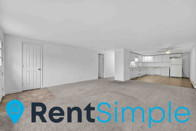 Building Photo - 205 McConkey St