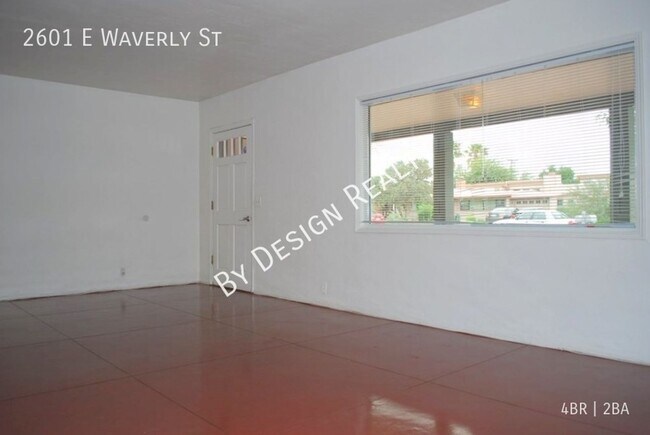 Building Photo - Blenman-Elm 4 Bed 2 Bath - Reserve NOW for March 2026 or Later