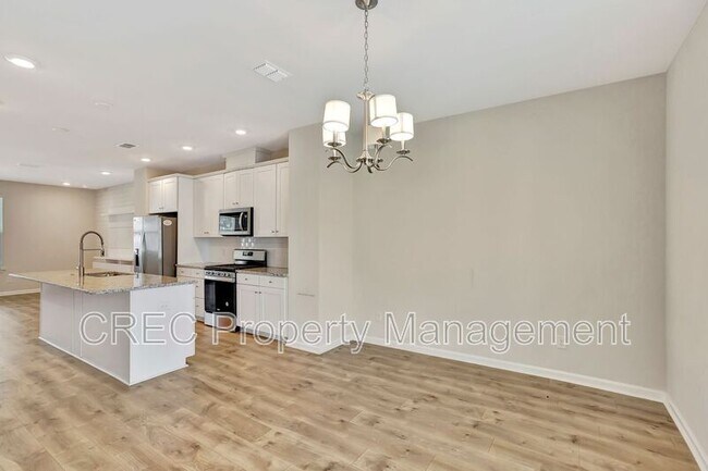 Building Photo - 306 Pathfinder Way